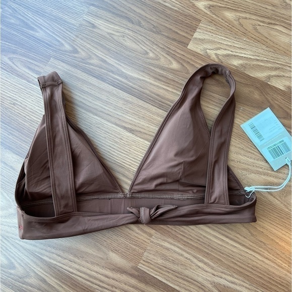 EVERLANE ReNew The Rosewood Triangle Bikini Top NWT - Picture 9 of 16